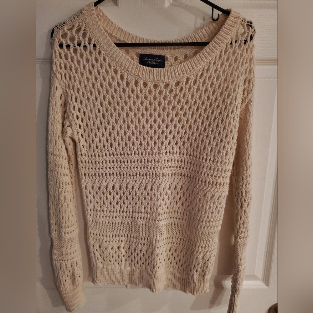 American Eagle Sweater